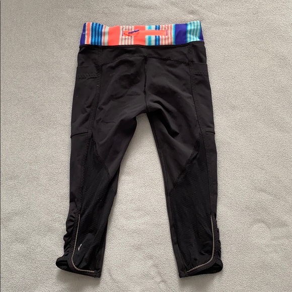 Ivivva capris - Picture 2 of 4